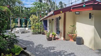 Bansabai pool villa guesthouse