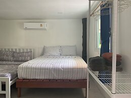 Bansabai pool villa guesthouse