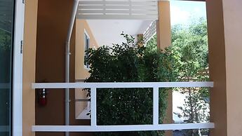 Bansabai pool villa guesthouse