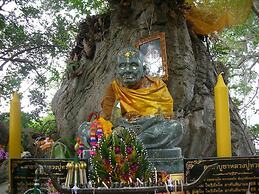 Bansabai pool villa guesthouse