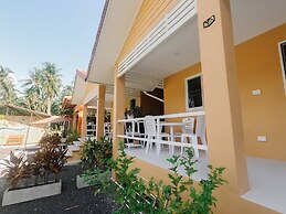 Bansabai pool villa guesthouse