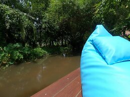 Bansabai pool villa guesthouse