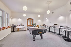 Hotel AURI
