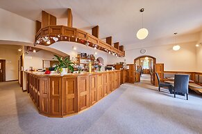 Hotel AURI