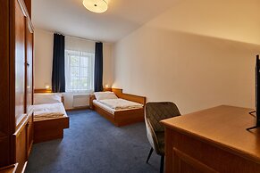 Hotel AURI