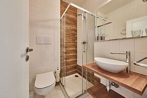 Hotel AURI