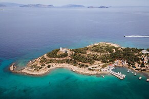 Old Port Spetses Mansion