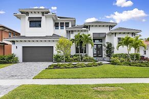 Begonia Ct, 1621 Marco Island Vacation Rental 5 Bedroom Home by Redawn