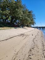 Boat House Studio - Water Front Pets Wifi Smart Tv Apts by RedAwning