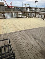 Boat House Studio - Water Front Pets Wifi Smart Tv Apts by RedAwning