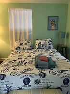 Boat House Apt. #3 - 2 Br, Water Front, Wifi, Pets 2 Bedroom Apts by R