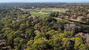 2 Spotted Sandpiper at The Sea Pines Resort