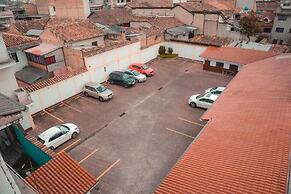 HOTEL EL MORLACO