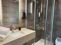 King Crimson Luxury Apartments