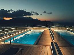 King Crimson Luxury Apartments