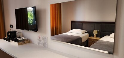 3B Suites Boutique Hotel