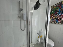 Immaculate 1-bed Studio in London