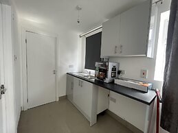 Immaculate 1-bed Studio in London