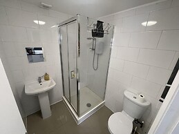 Immaculate 1-bed Studio in London