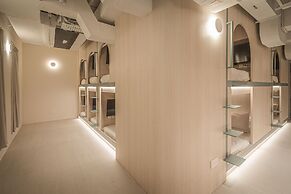 Jyu Capsule Hotel
