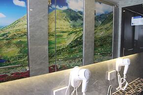 H-District Boutique Poshotel