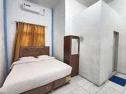 OYO 92207 Hotel Koperasi