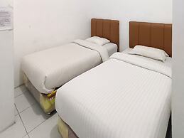 OYO 92207 Hotel Koperasi