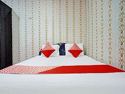 OYO 92240 Taman Wisata Iman Ii Near Taman Wisata Iman Sitinjo