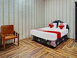 OYO 92240 Taman Wisata Iman Ii Near Taman Wisata Iman Sitinjo