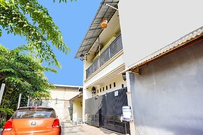 OYO Life 91893 Kost Jeje Syariah