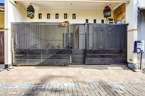 OYO Life 91893 Kost Jeje Syariah