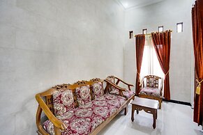 OYO Life 91893 Kost Jeje Syariah