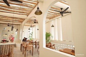 Social Hub by TwoSpaces