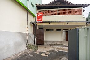 Super OYO 3209 Hegarbudhi Residence