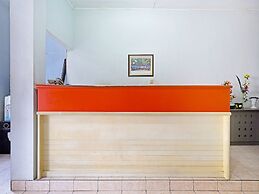 Super OYO 91350 Garden Hostel