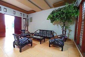 OYO 2912 Graha Minda Syariah