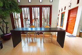 OYO 2912 Graha Minda Syariah