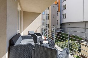 Apartment at the Port by Renters