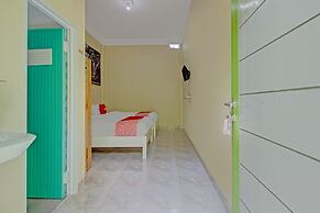 Super OYO 3774 Orchid 37 Syariah Guest House