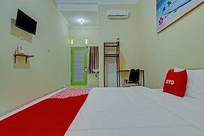 Super OYO 3774 Orchid 37 Syariah Guest House