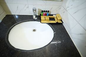 The Ayali Suites & Apartments