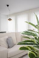 Liiiving - Modern & Glam Apartment J