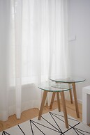 Liiiving - Modern & Glam Apartment J