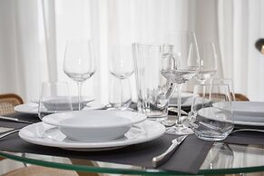 Liiiving - Modern & Glam Apartment J