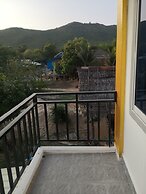 Village Pottery Garden Villa