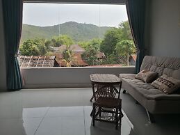 Village Pottery Garden Villa