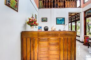 OYO 92329 Sewu Mas Hotel