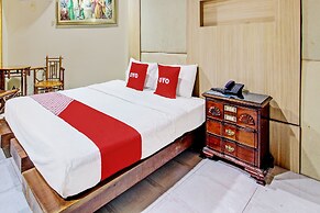 OYO 92329 Sewu Mas Hotel