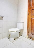 OYO 92329 Sewu Mas Hotel