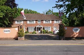 All Seasons Gatwick Guest House